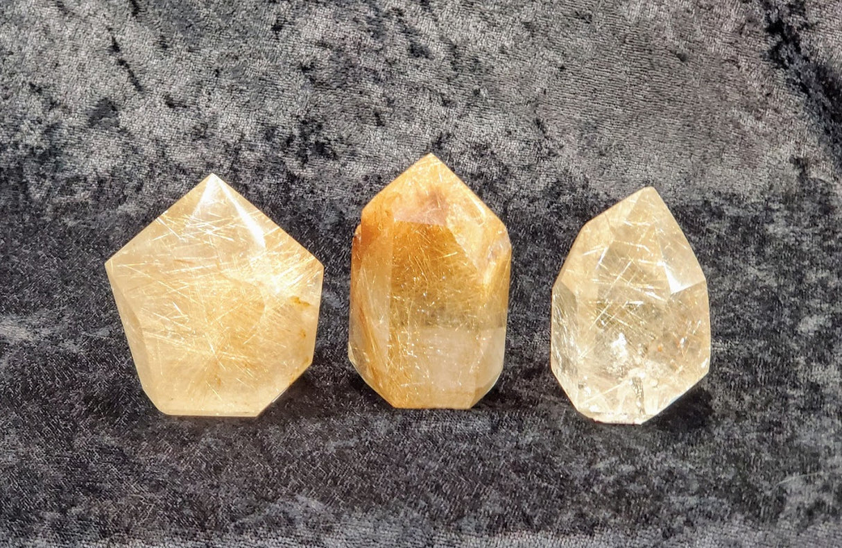 Rutile Quartz Pt Small AAA