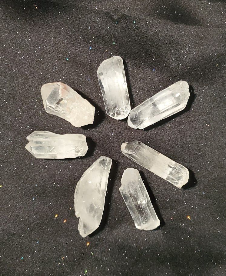 Small Lemurian Points