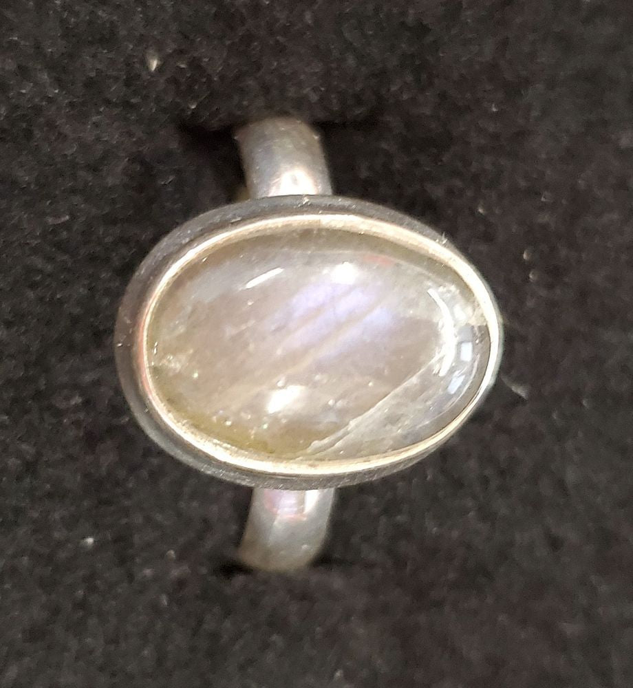 Purple Labradorite Ring (sterli