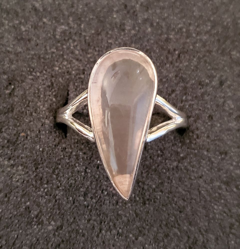 Silver Rose Quartz Ring 10