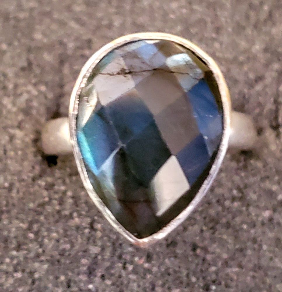 Silver Faceted Labradorite Ring