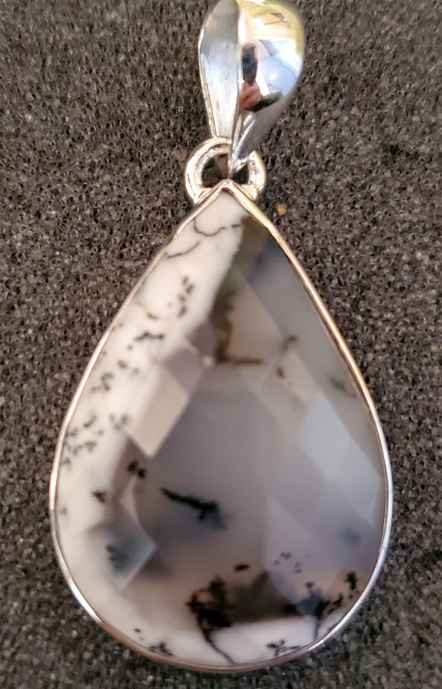 Sterling Dendritic Agate