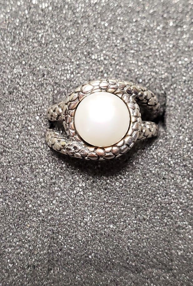 Sterling Silver Pearl Ring