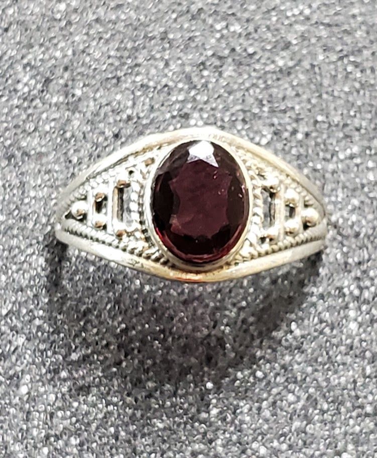 Sterling Filagree Garnet Ring