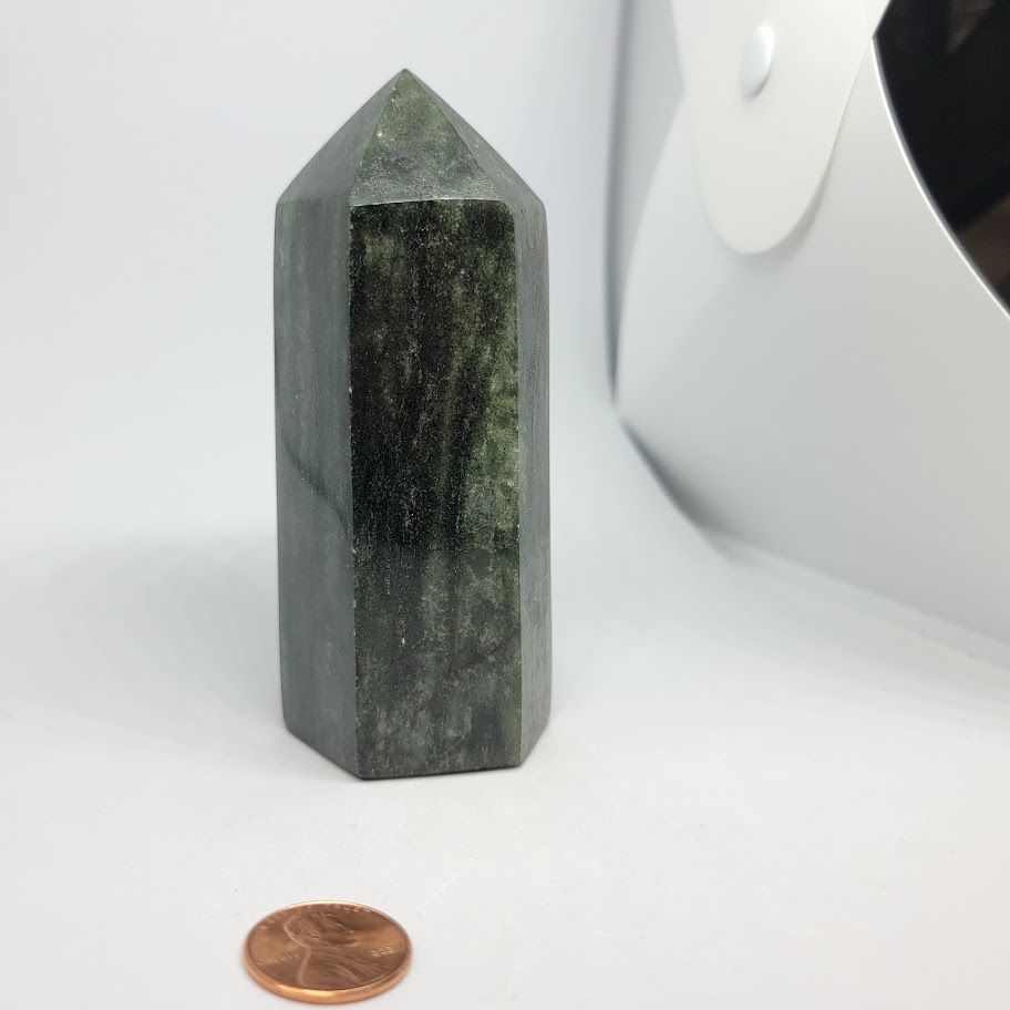 Green Quartz Standing Point lg