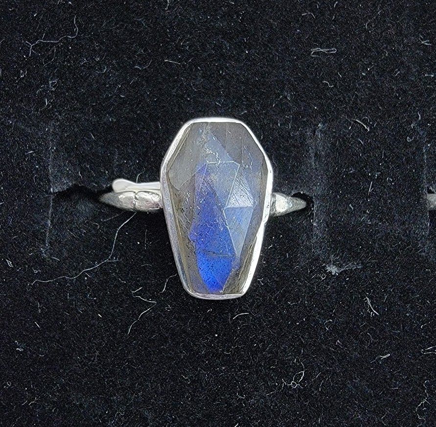 Labradroite Coffin Ring 10