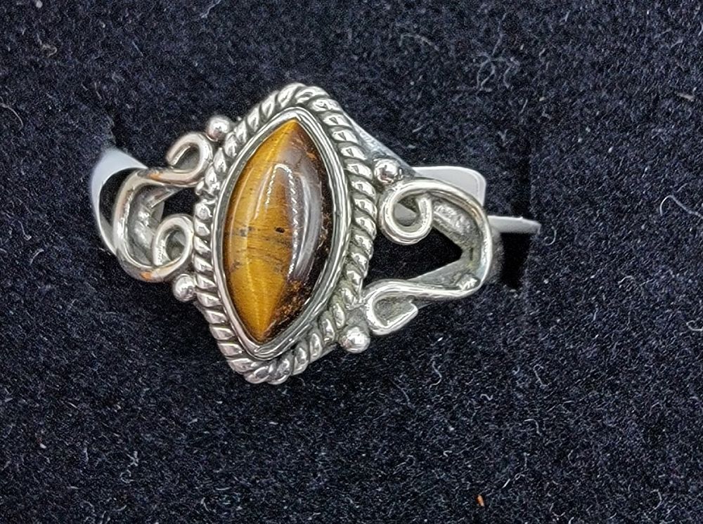 Marquee Ring w. Tigers Eye