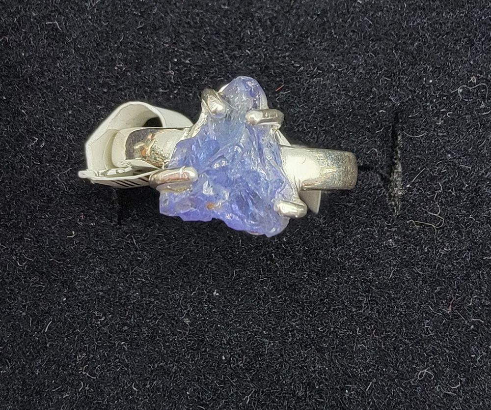 Tanzanite Rough Ring 6