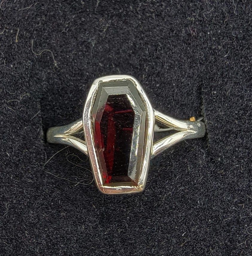 Garnet Coffin Ring 8