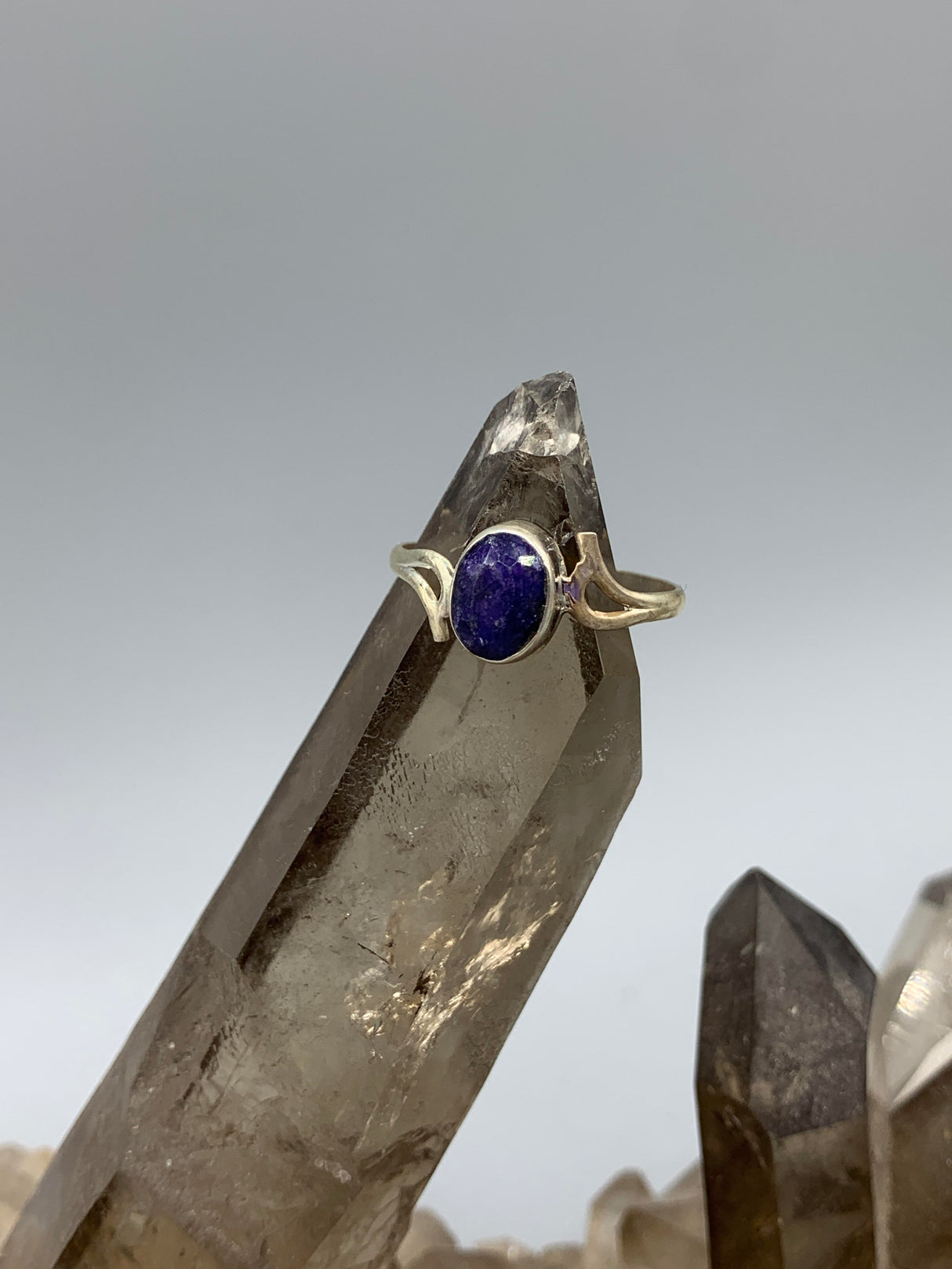 Sterling Silv. Petite Iolite Ring 8