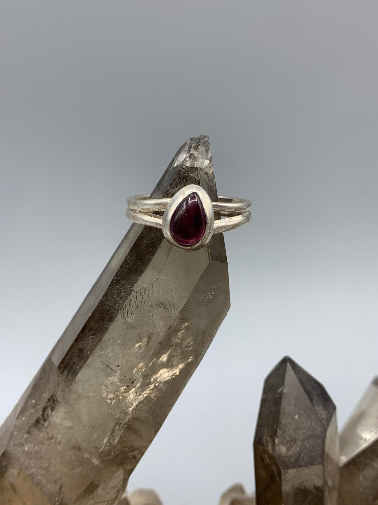 Sterling Silv. Ruby Teardrop Ring 8